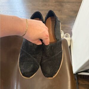 Toms Black Canvas Slip-Ons